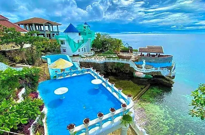 Azure Camotes 4*