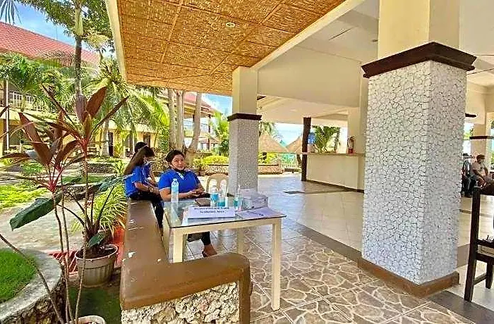Отель Azure Camotes 4*